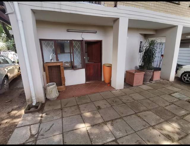 3 BEDROOM PROPERTY TO RENT IN CAVERSHAM GLEN